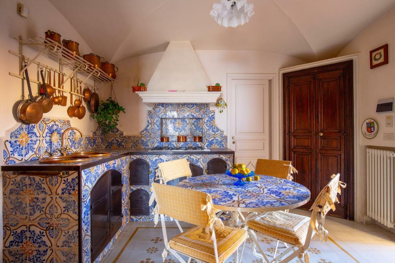 Solemar Sicilia - Casa Porto Bagnera Villa Santa Flavia Dış mekan fotoğraf